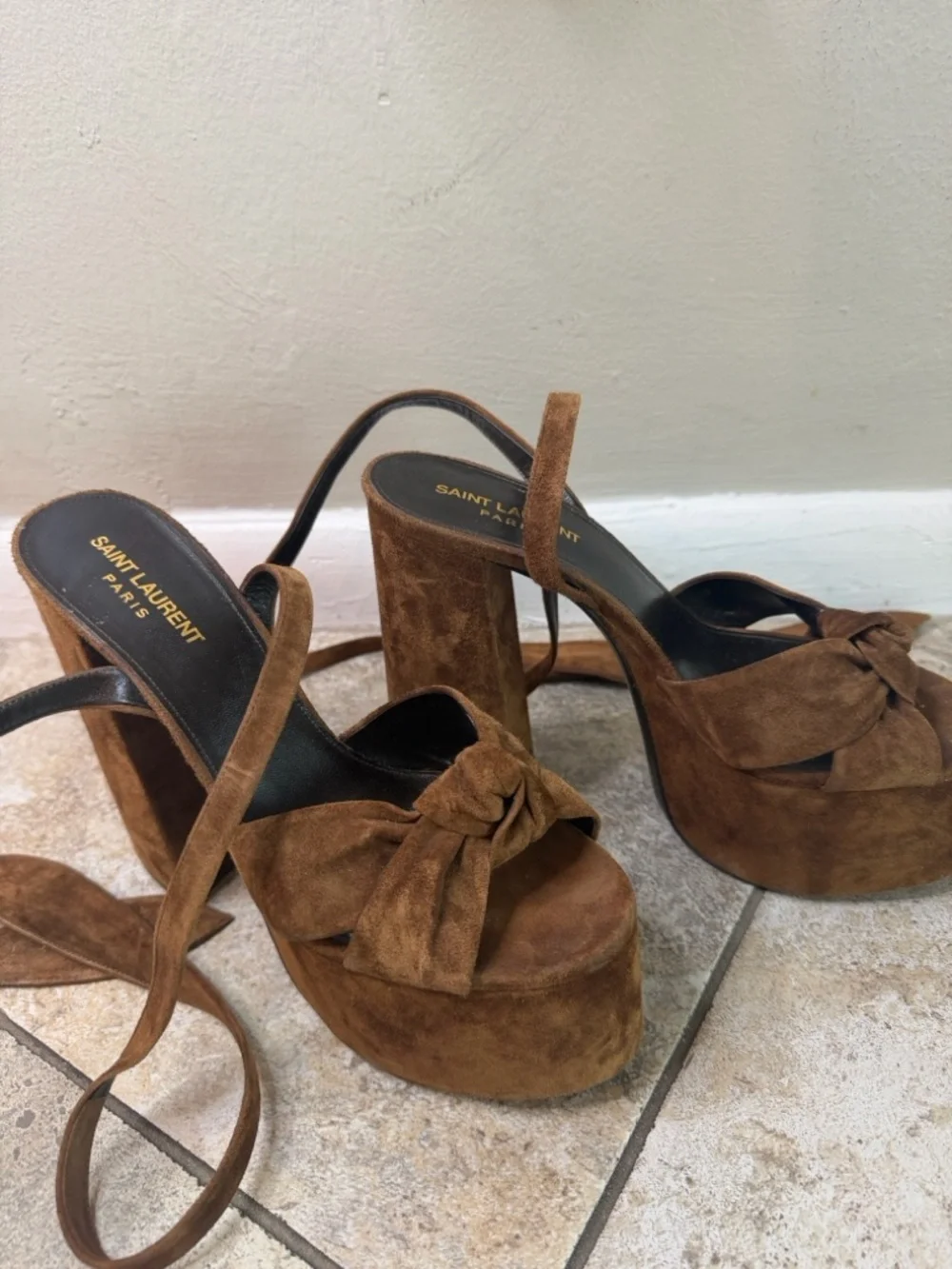 Saint Laurent Brown Suede Platform Sandals with Ankle Ties - Picture 4 of 5